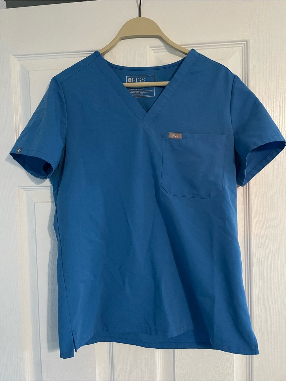 FIGS Woman’s V-Neck Scrub Shirt - Capri Blue